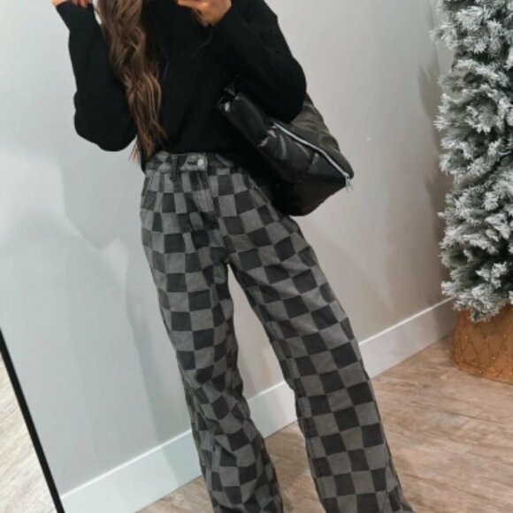 Hot to Go Checked Denim Jeans - Picture 6 of 6